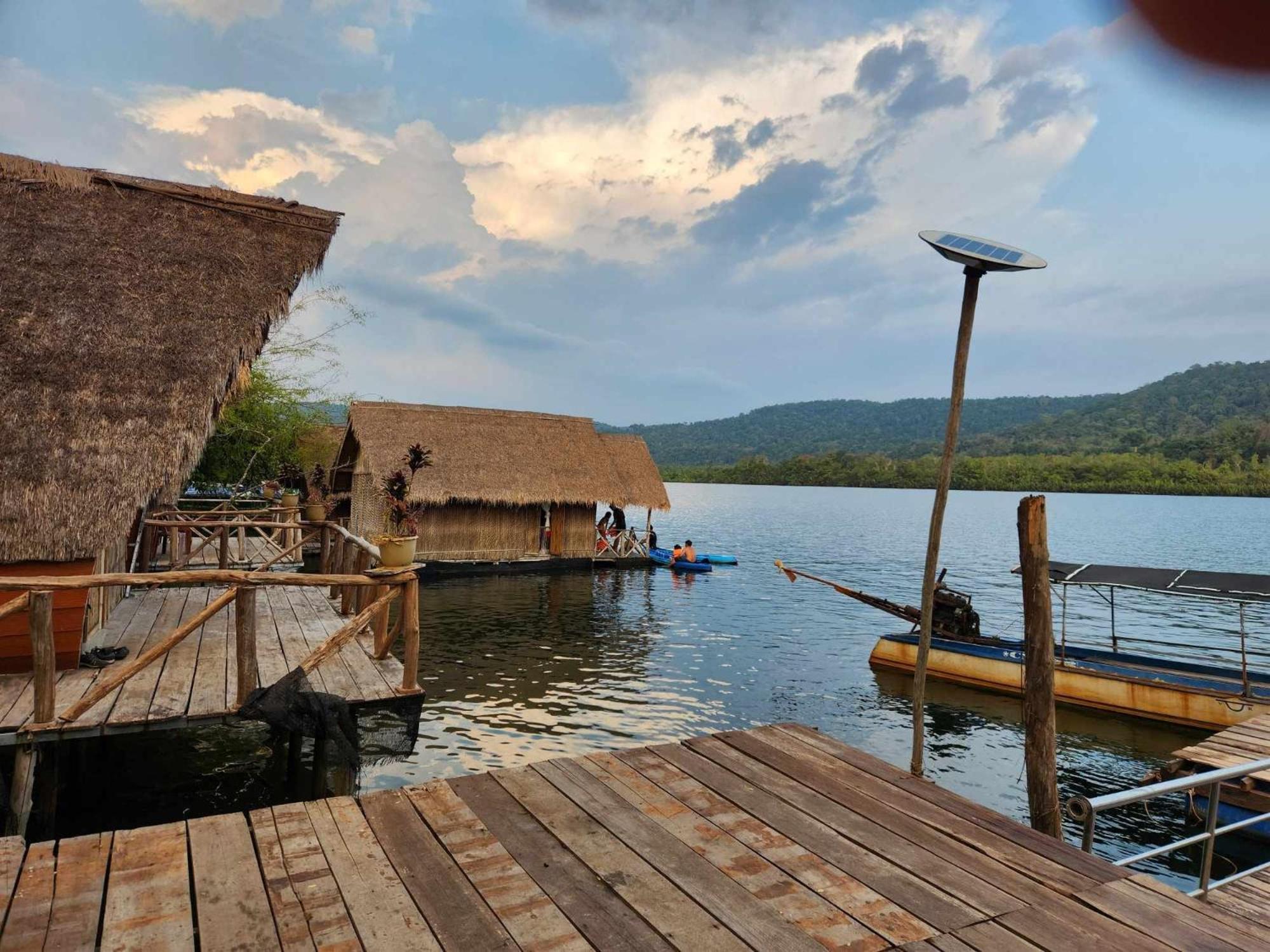 Krŏng Kaôh KŏngThe Floating House别墅 外观 照片