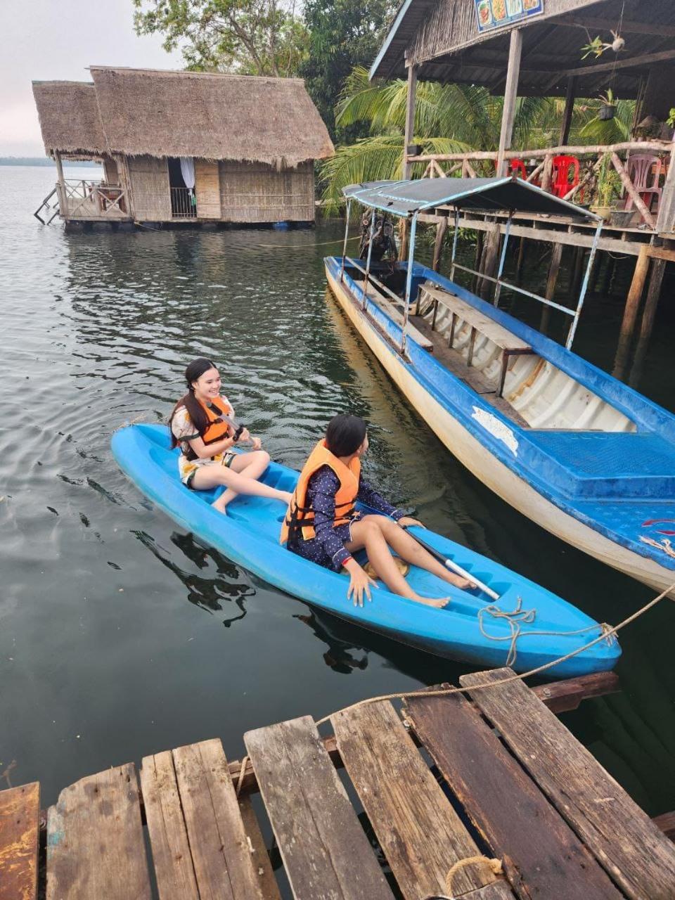 Krŏng Kaôh KŏngThe Floating House别墅 外观 照片
