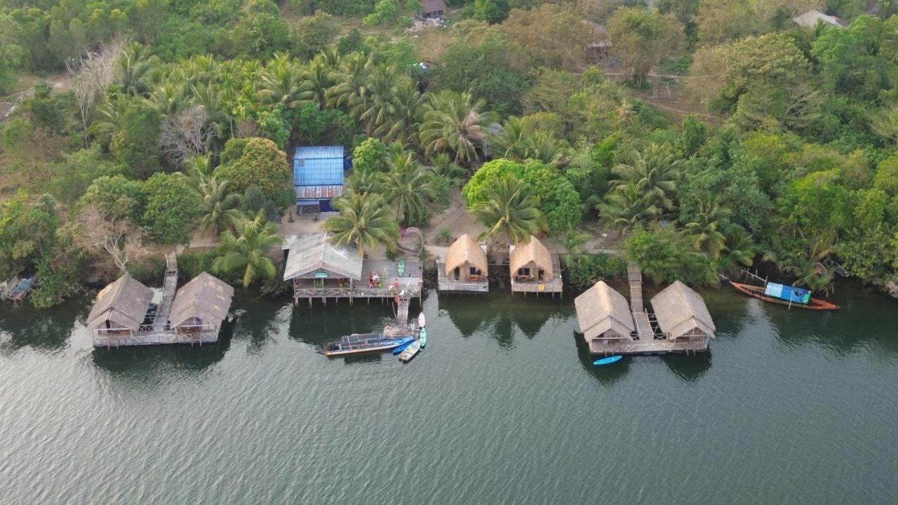 Krŏng Kaôh KŏngThe Floating House别墅 外观 照片